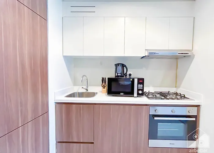 Gorgeous 1B With Balcony In Business Bay