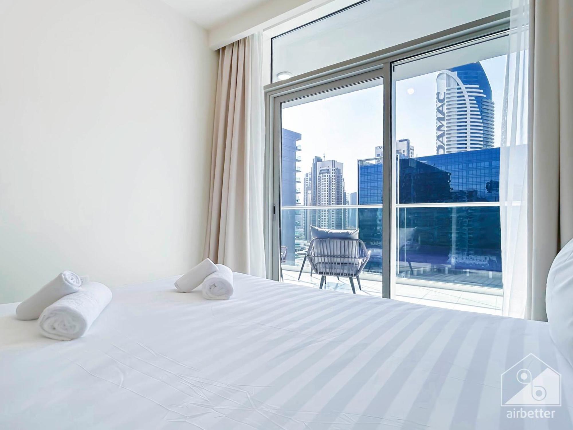 Gorgeous 1b With Balcony In Business Bay Dubai