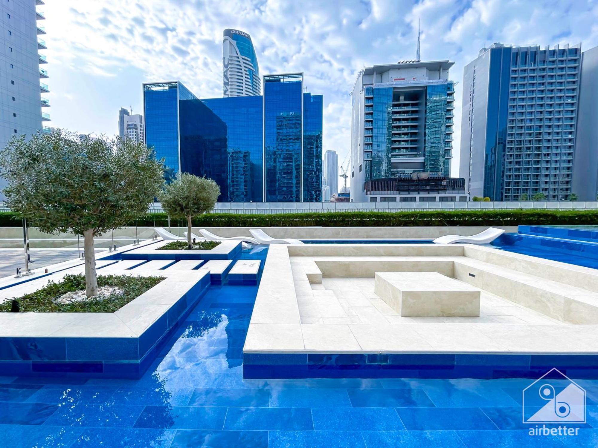 Gorgeous 1b With Balcony In Business Bay Dubai